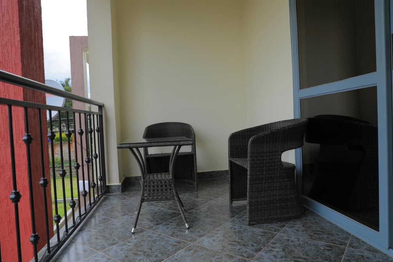 Silver Oaks Hotel Boma Fort Portal Exterior foto